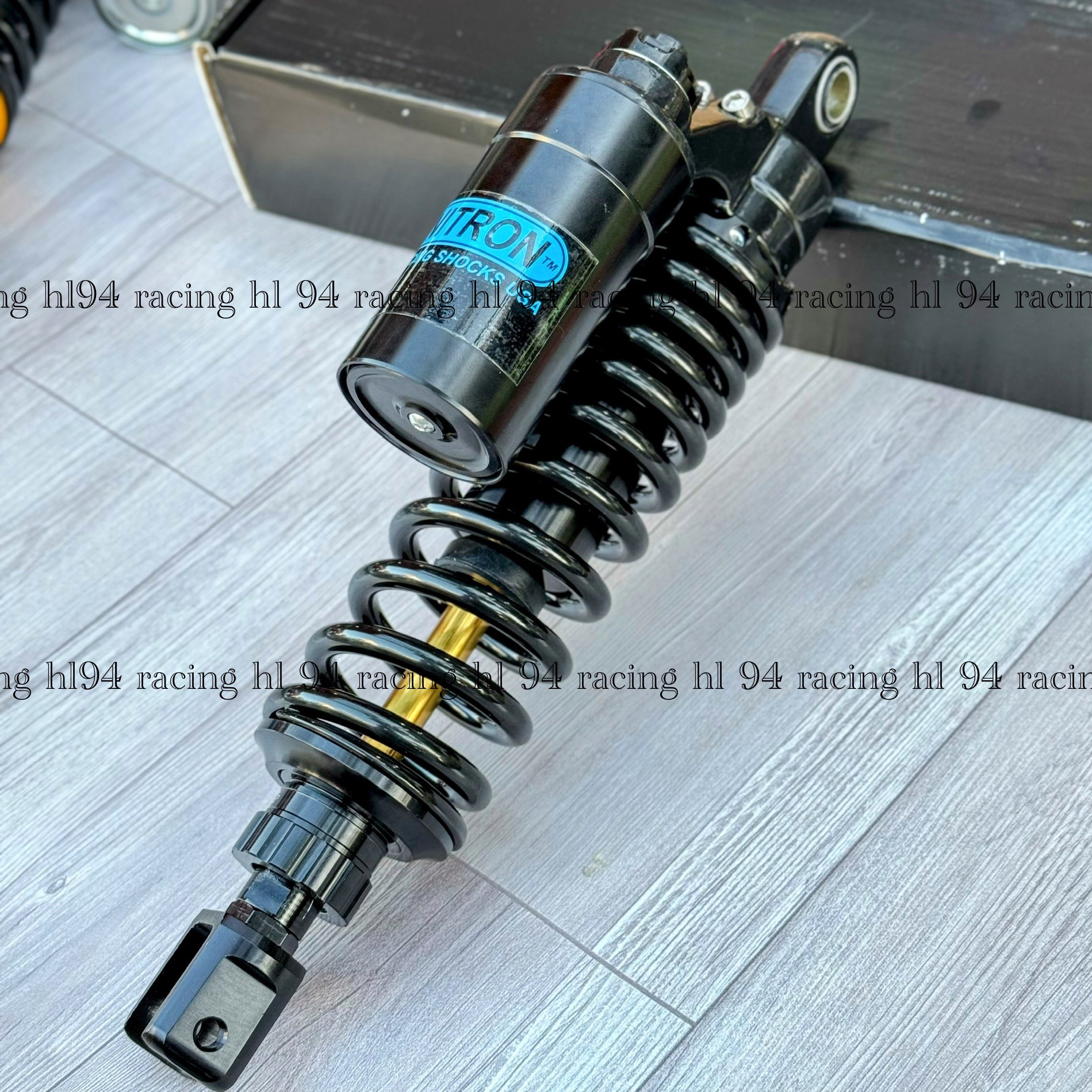 Phuộc vario click bình dầu trên ohlins , Nitron A50