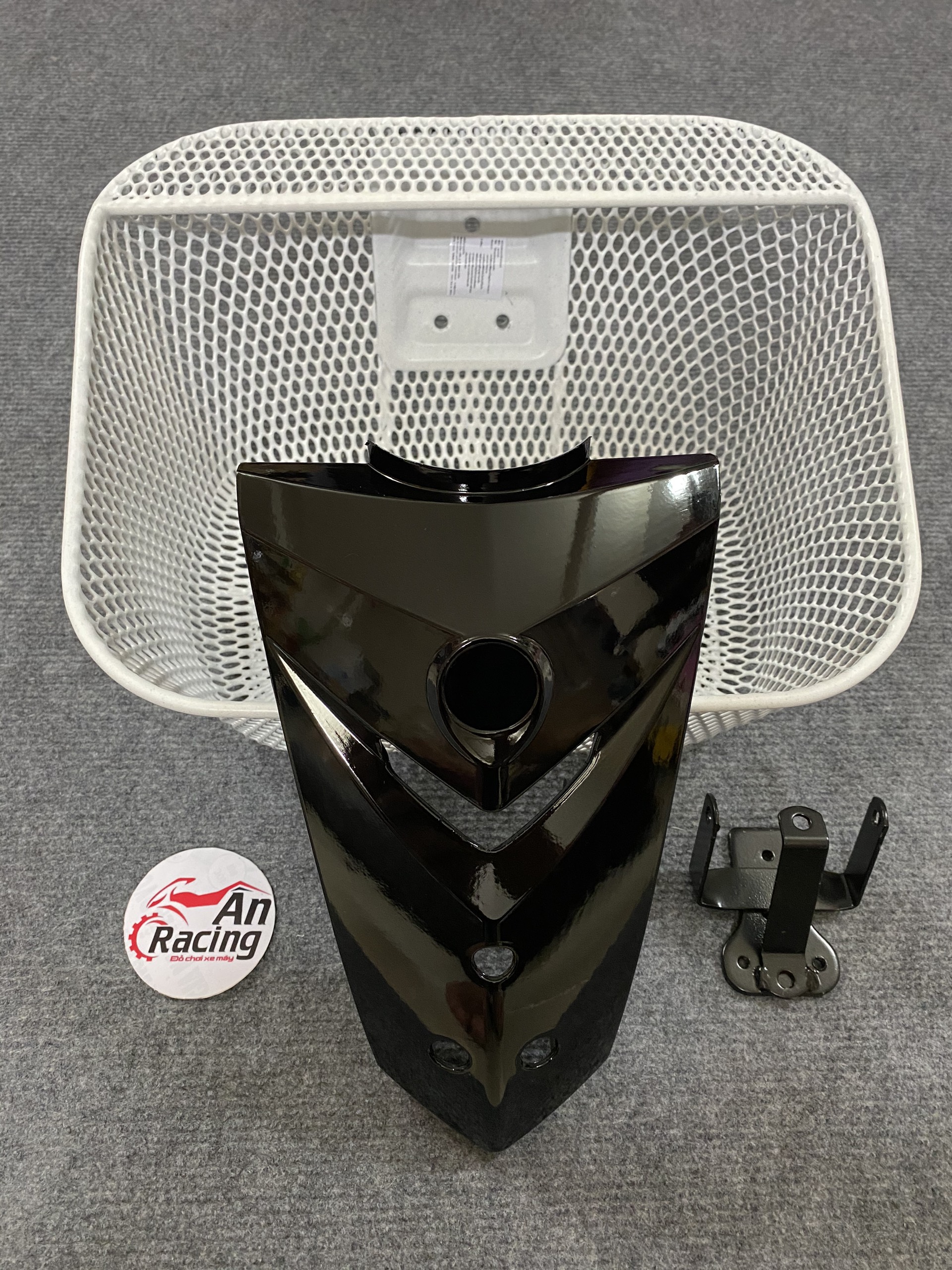 Rỗ spark trắng có pass nạ sirius
