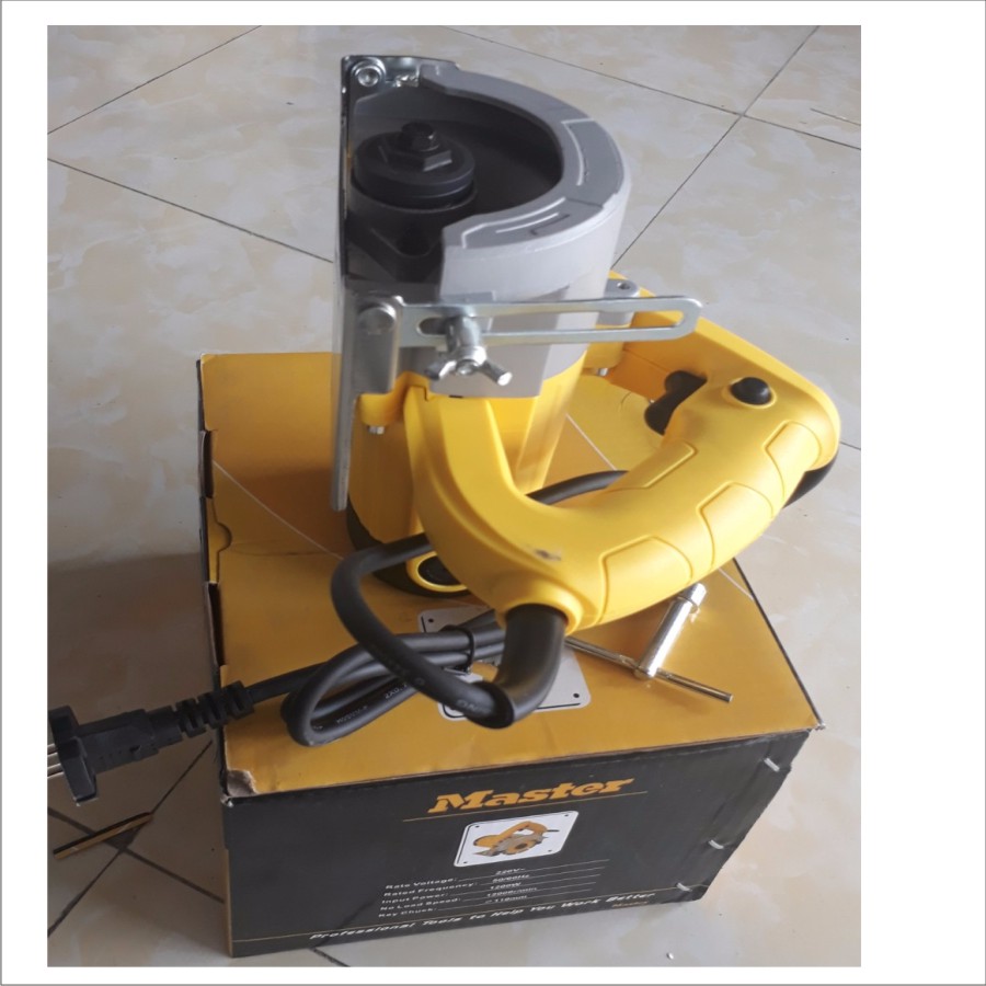 MÁY CẮT GẠCH MASTER MST 110-2