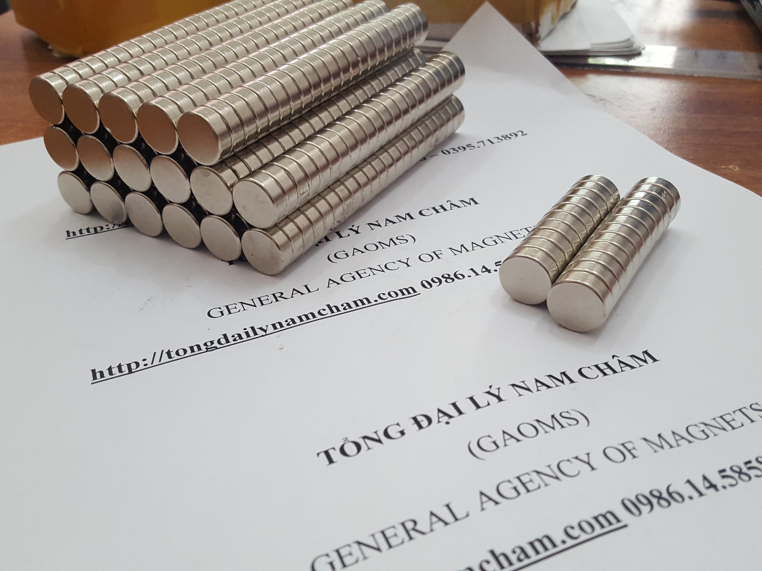 10 viên nam châm trắng 14x3mm