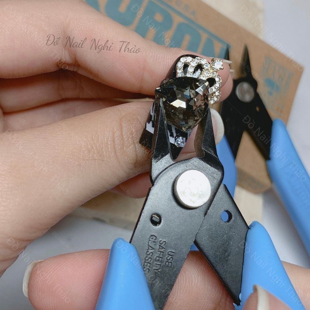 Kìm phá đá nail Xuron