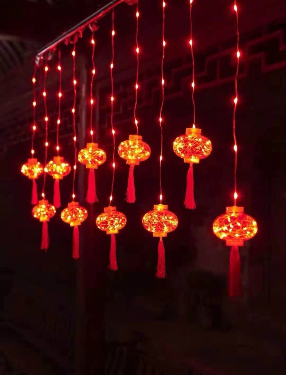 Dây led rèm lồng đèn đỏ trang trí lớn 10cm