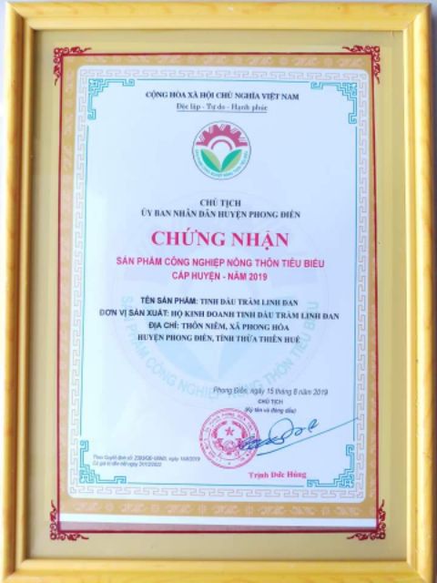 tinh dầu tràm Linh Đan 100ml cúp vàng cấp Tỉnh TT Huế