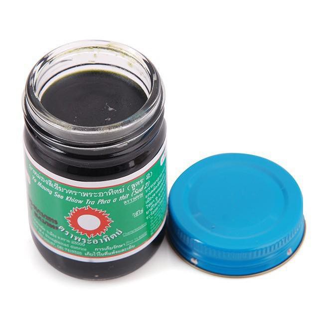 Dầu cù là đen xoa bóp Thái Lan 60g