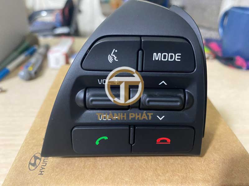 CÔNG TẮC KHIỂN VÔ LĂNG KIA MORNING