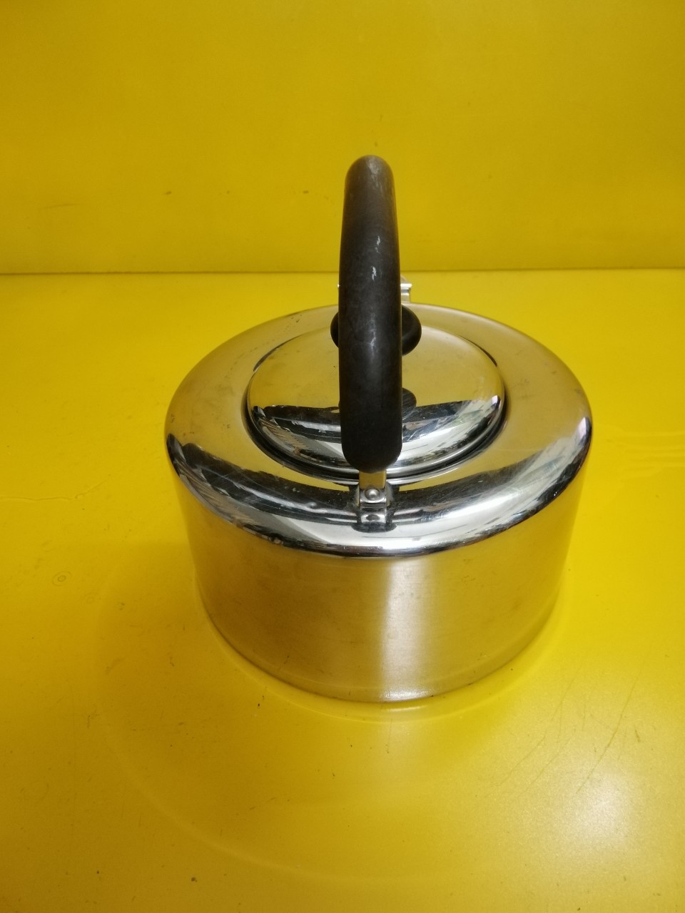 Ấm inox nội địa Nhật (2.5L) (mã 783), Dùng được bếp từ