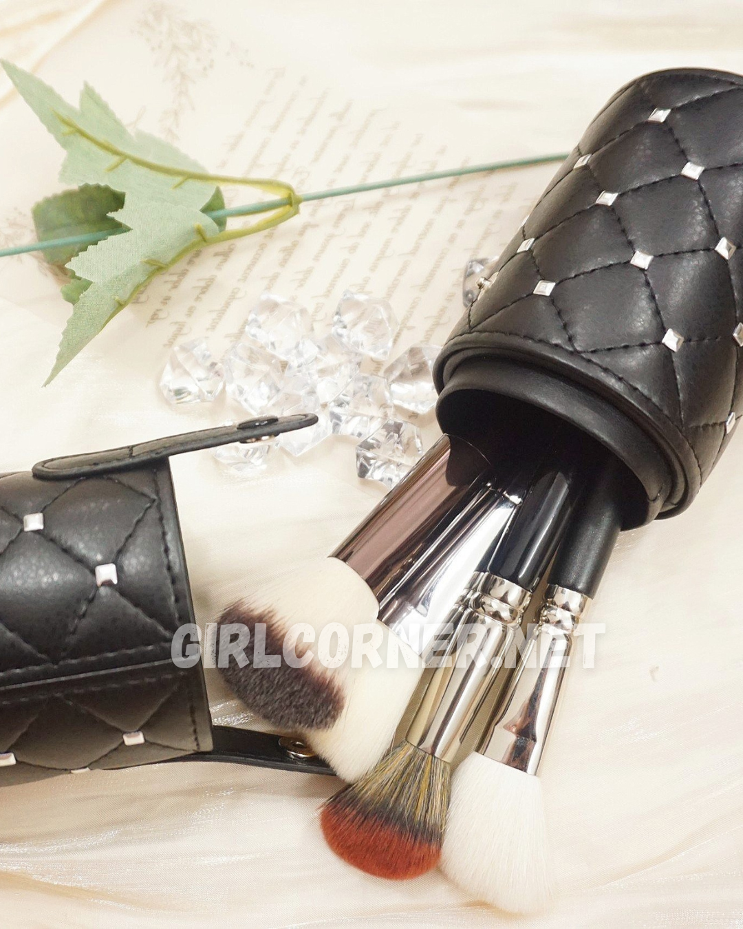 [HCM]Ống Đựng Cọ Full Size