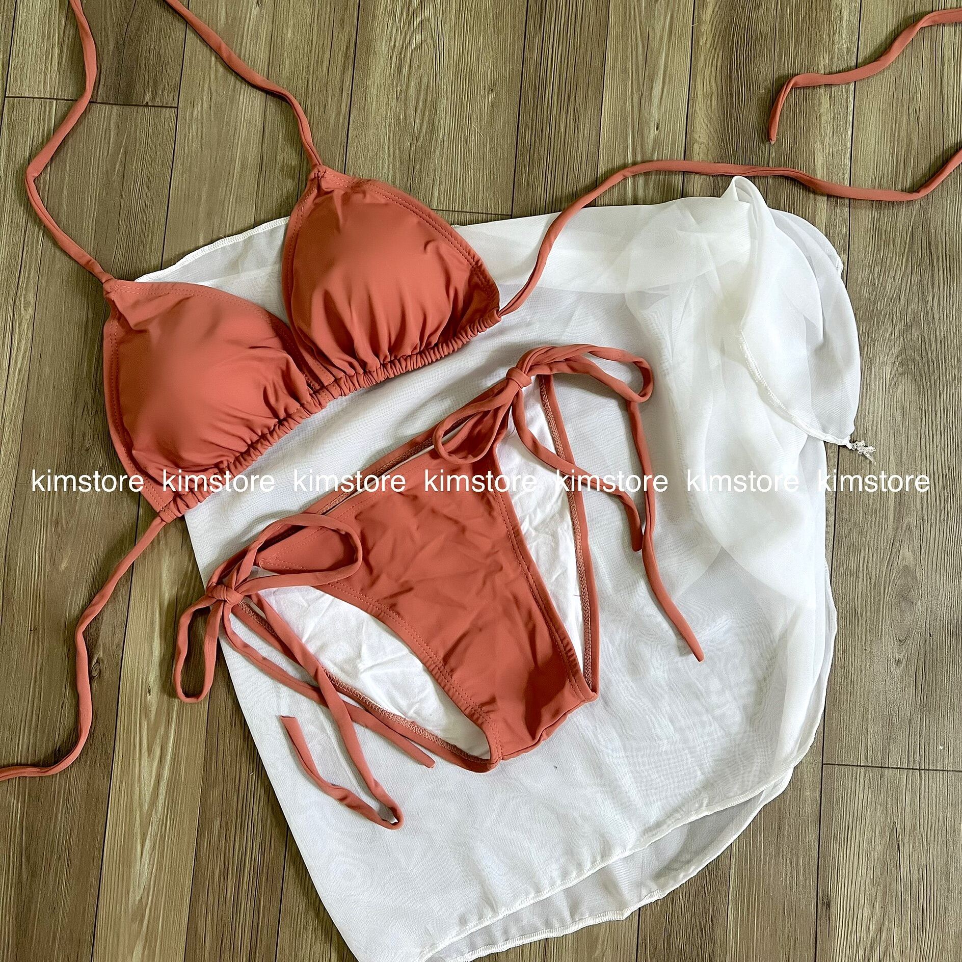 Set bikini basic kèm khăn nhiều màu.