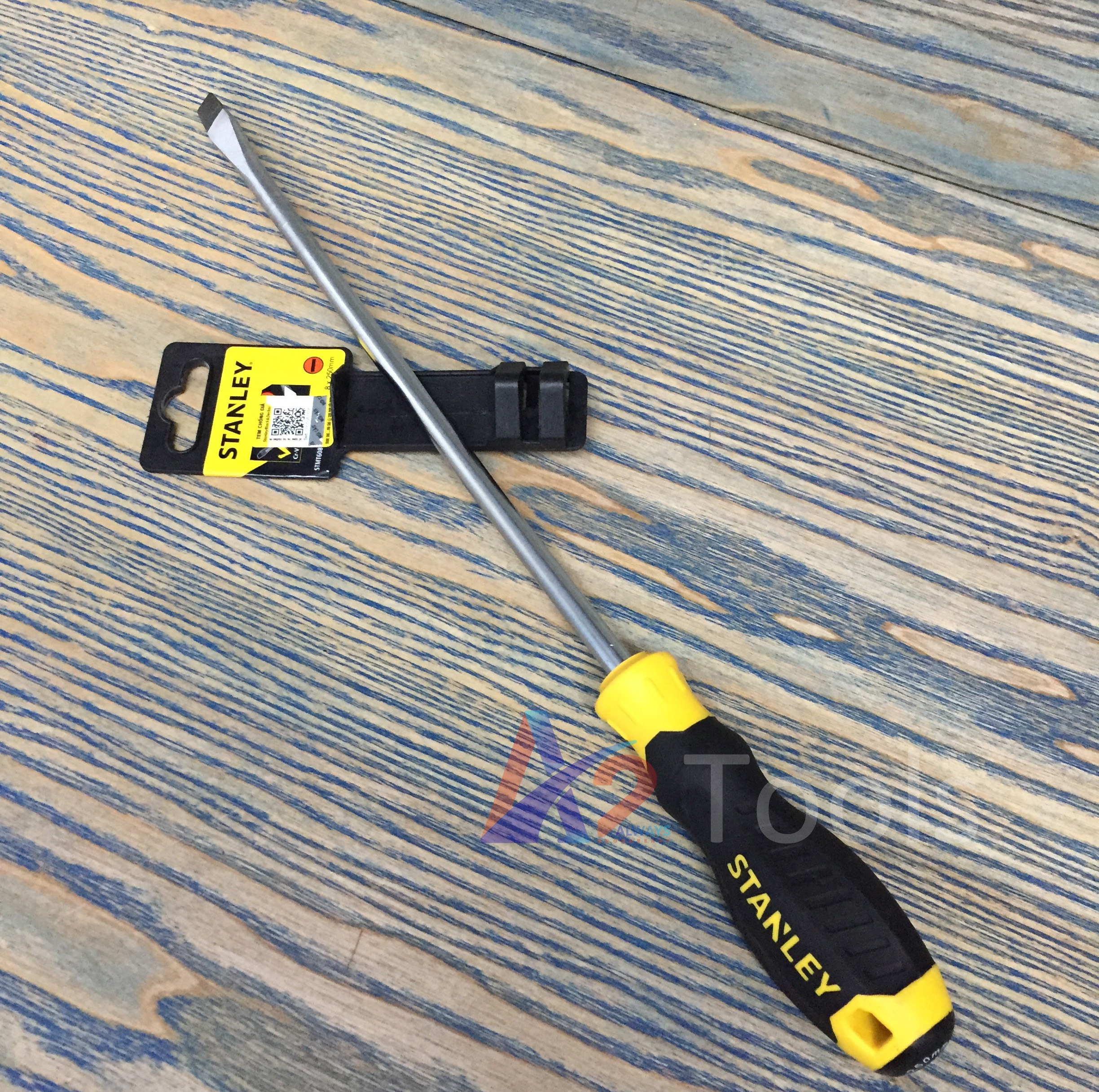 Tua vít dẹp 8x250mm có từ stanley stmt60833-8