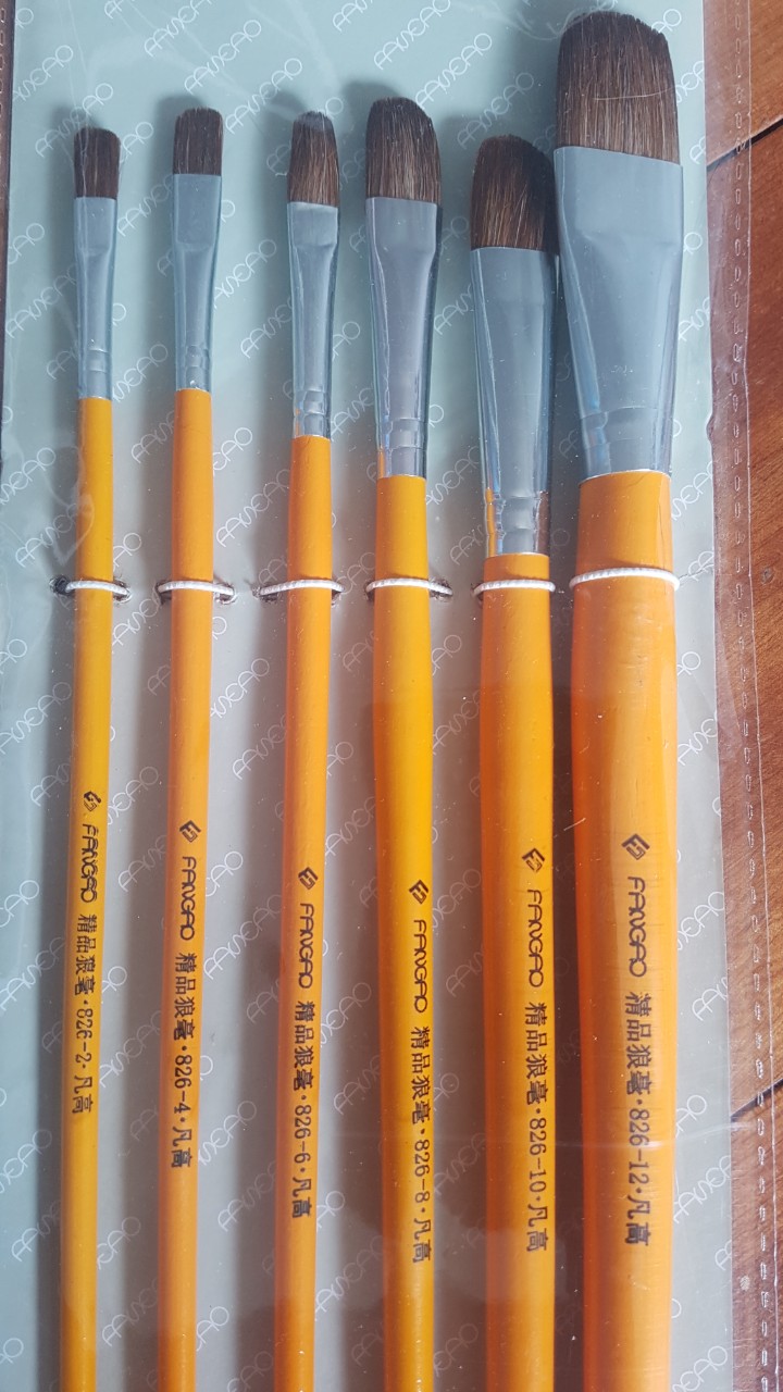 [HCM]Cọ oval thân cam 826