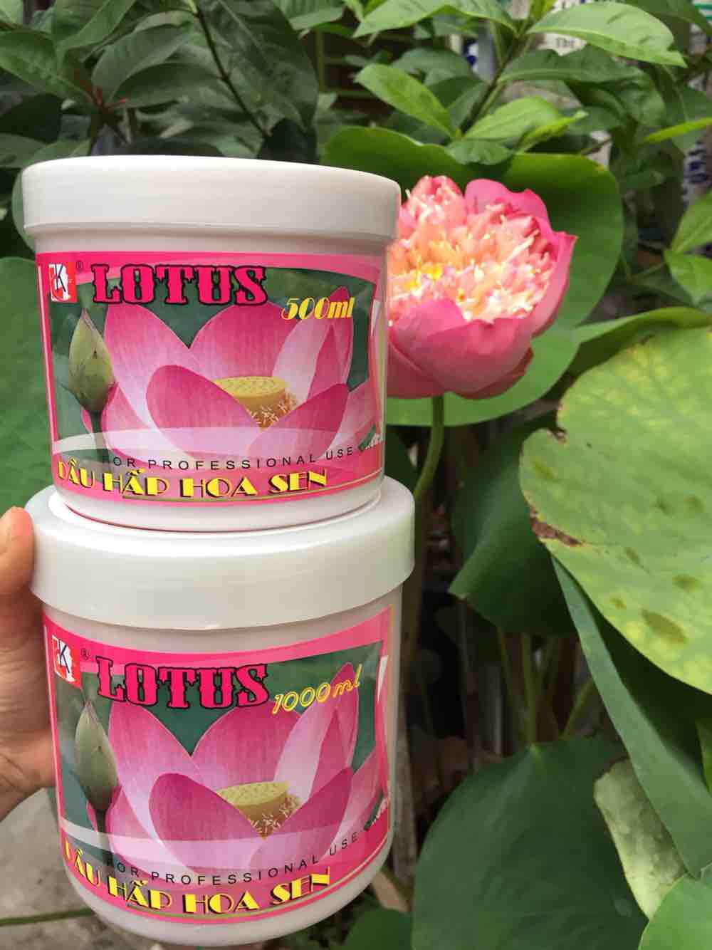 Hấp dầu Hoa Sen 1000 ml thơm mượt tóc