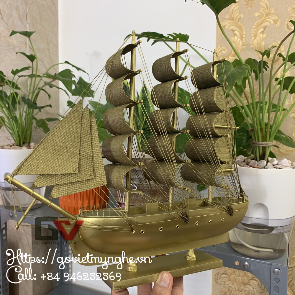 [HCMC] [assembled gift] French wooden sailboat decoration-32cm long-black canvas sailing model