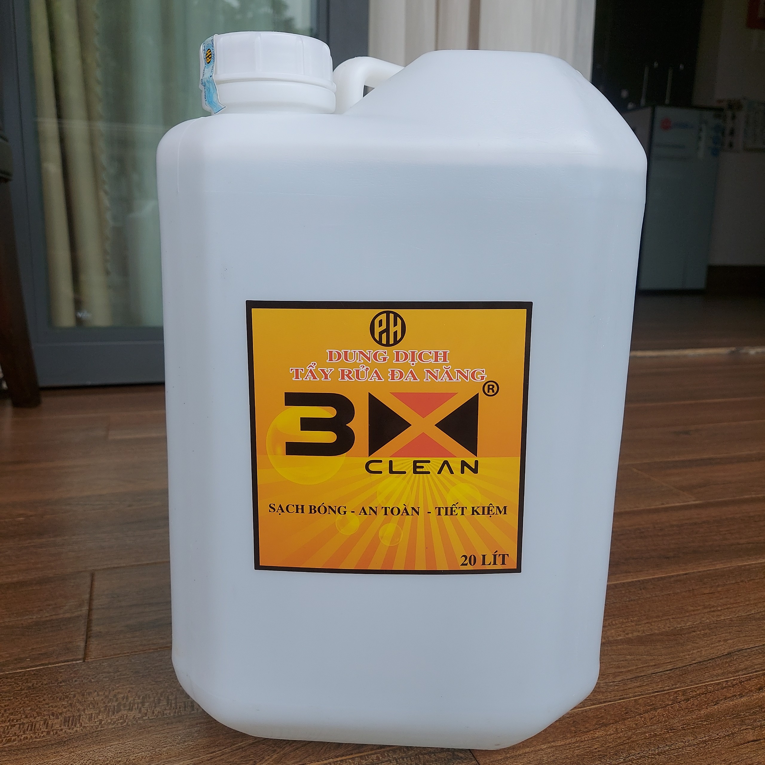 NƯỚC TẨY RỬA ĐA NĂNG 3X CLEAN CAN 20 LÍT