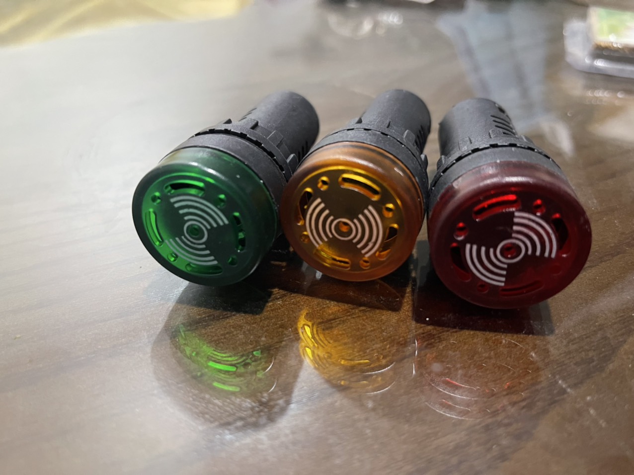 Đèn báo có còi phi 22-  đèn báo pha có còi 220v