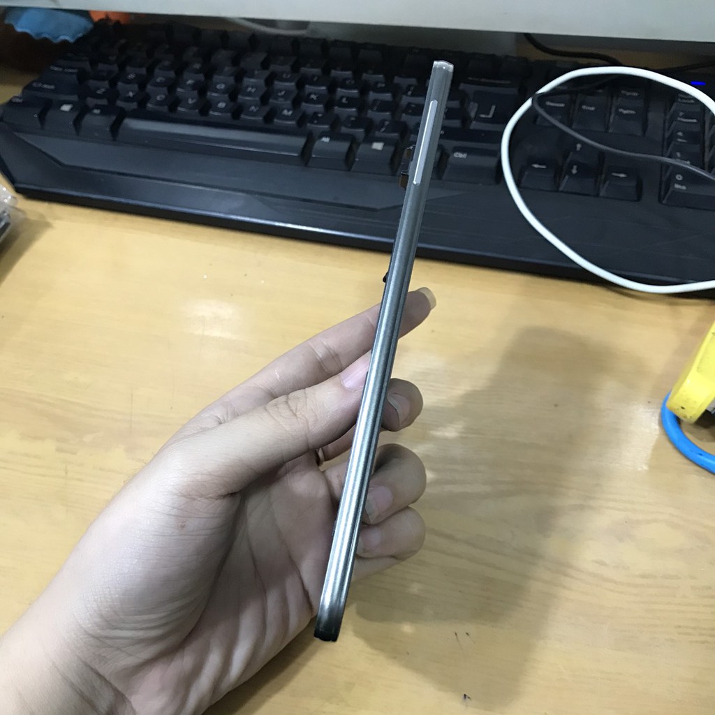 Sườn Samsung Note 3 Neo
