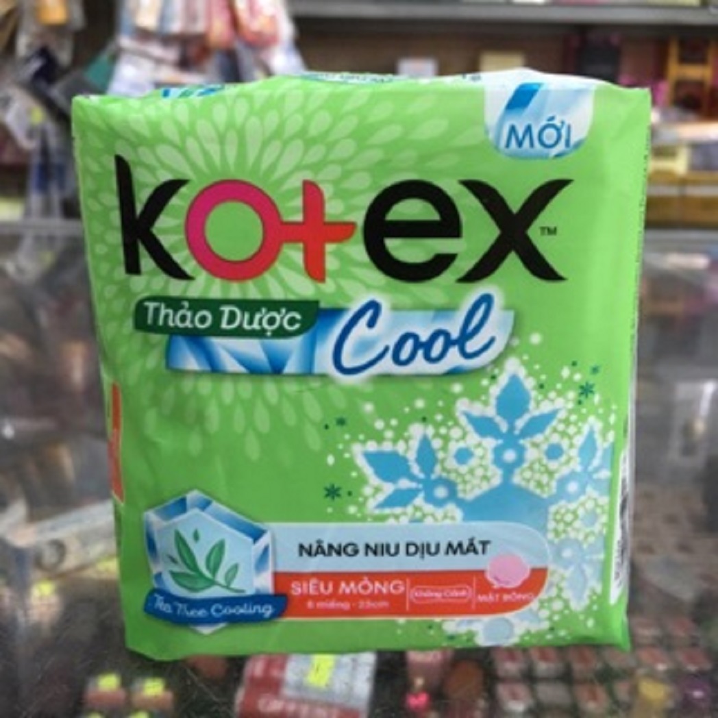 Băng Vệ Sinh Kotex Thảo dược Cool cánh 8 miếng