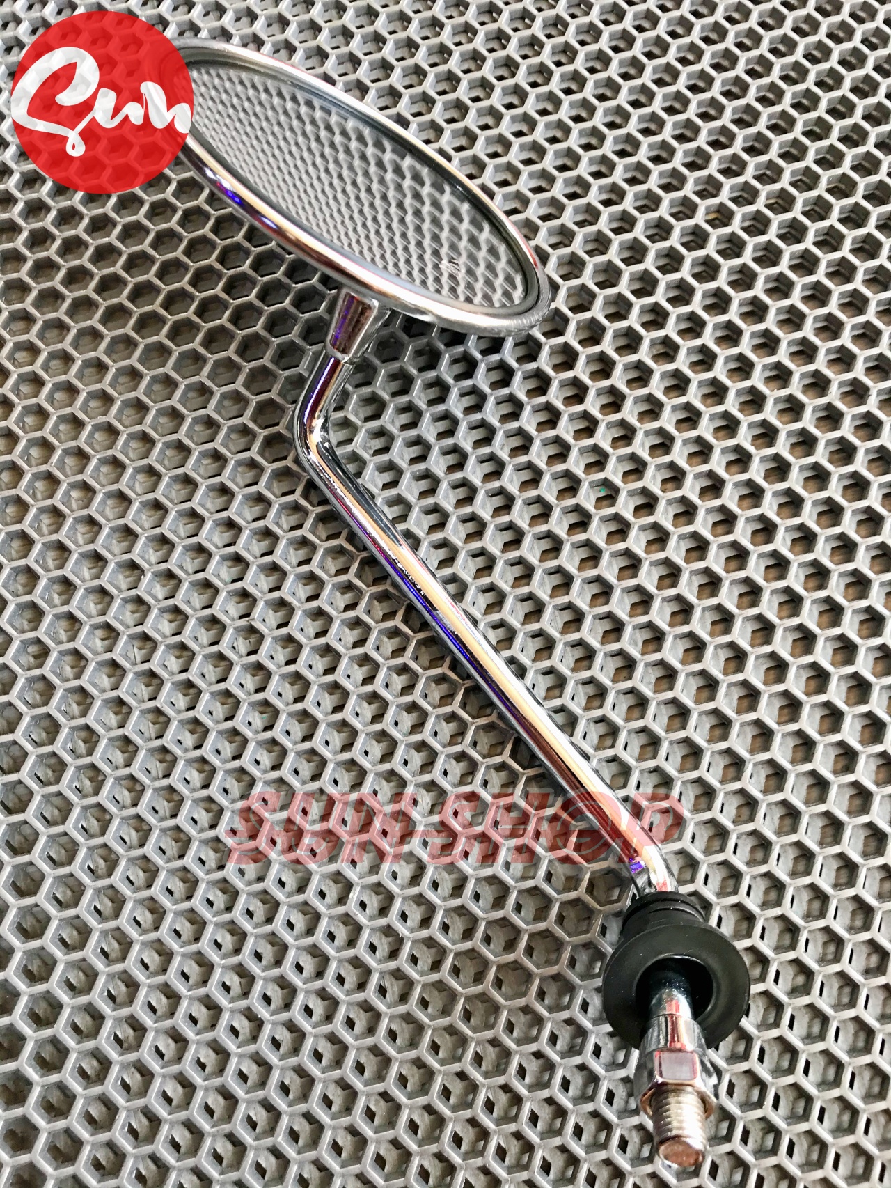 KÍNH TRÒN ELIZABETH 8LY HOẶC 10 LY BÊN TRÁI CHẾ ĐƯỢC NHIỀU LOẠI XE, INOX SÁNG BÓNG NHƯ ZIN, MẶT KÍNH THU HÌNH