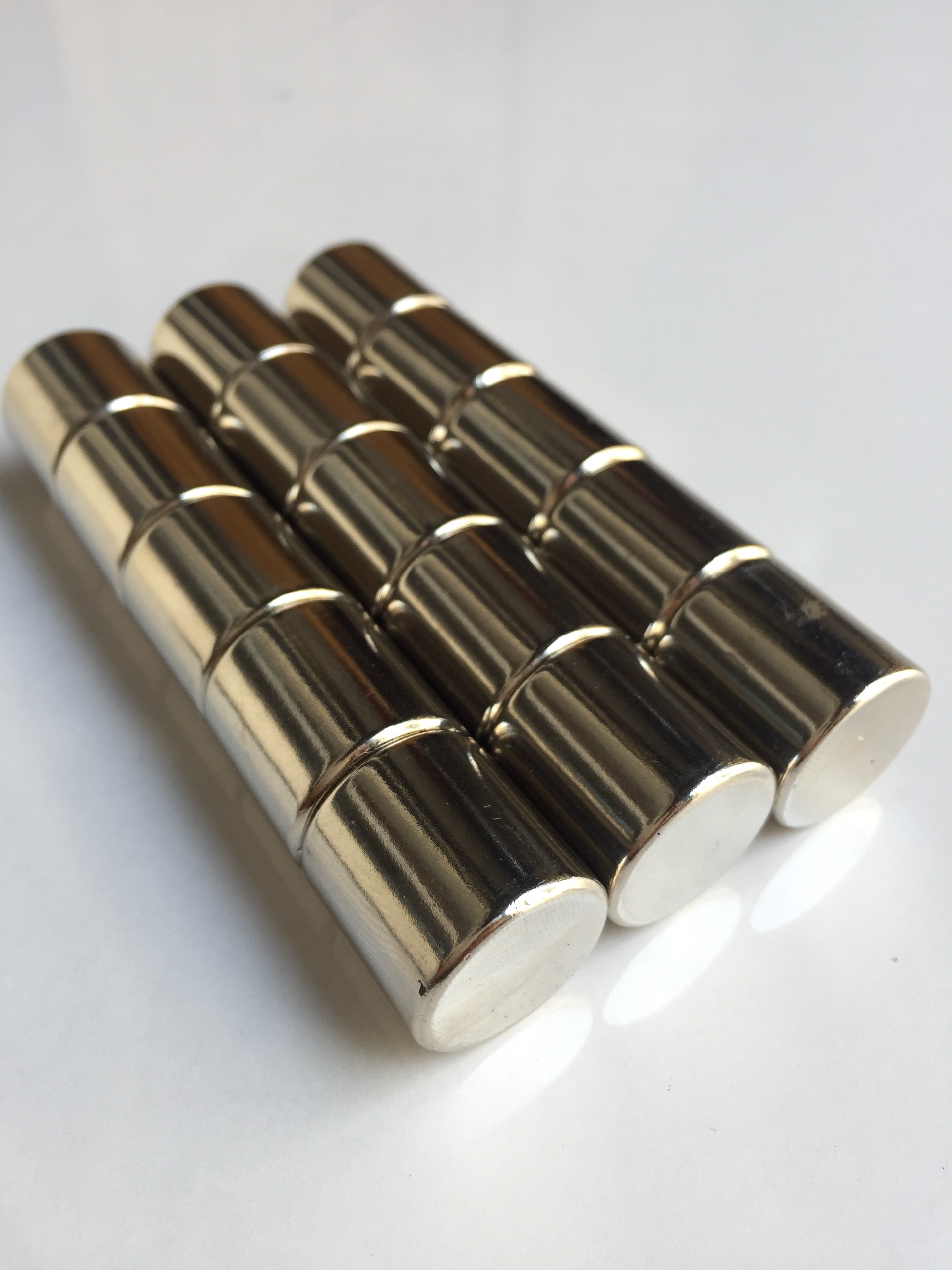 [HCM]Set 50 Viên Nam Châm Đất Hiếm Trắng Ø 20x20mm ( Từ Tính Hút Cực Mạnh ) Nam Châm Đất Hiếm NdFeB
