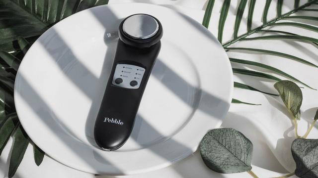 [HCM]Combo máy rửa mặt Pebble Lite (phiên bản mới) + máy Massage Chăm Sóc Da Mặt Pebble Fluer