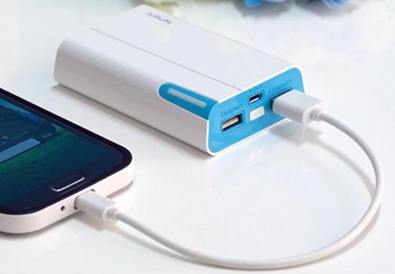 SẠC DỰ PHÒNG ARUN 8400mAh