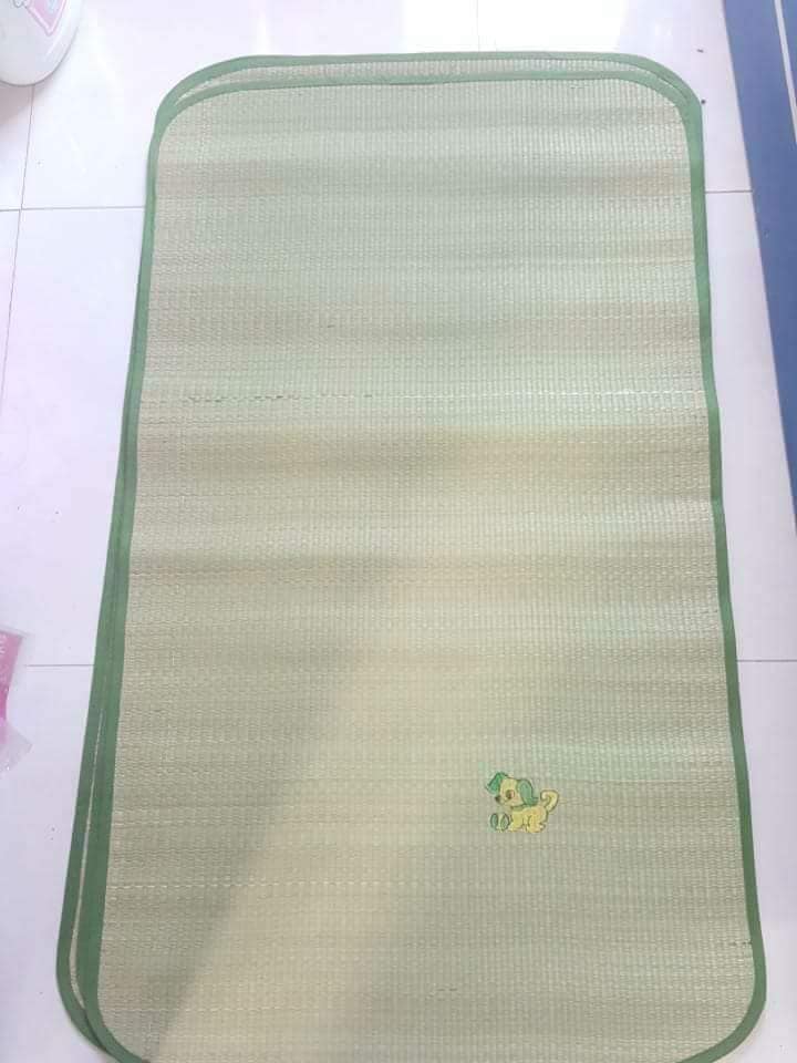 Chiếu cói to cho bé
