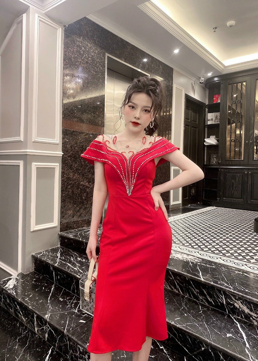 Đầm Body đuôi Cá kết pha lê - YB220159