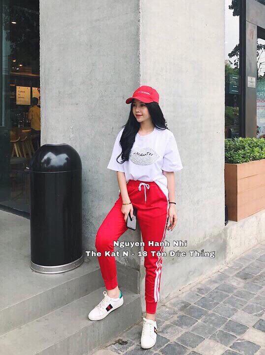 Sét bộ thể thao in hình môi cá tính TTS0320