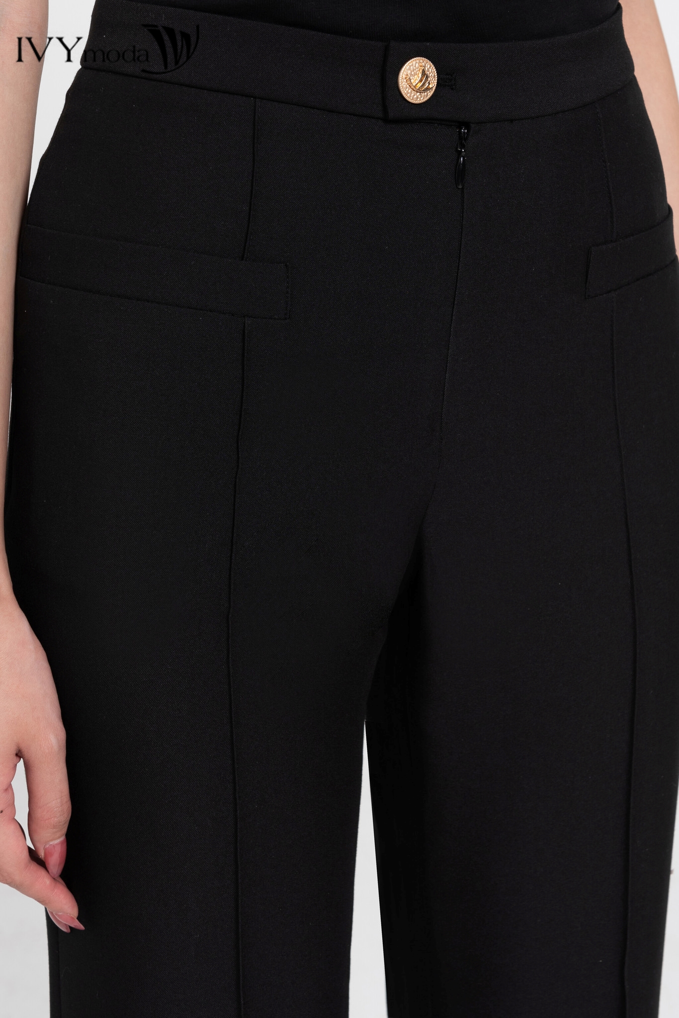 Quần ống loe may ly giữa IVY Moda MS 22M8048