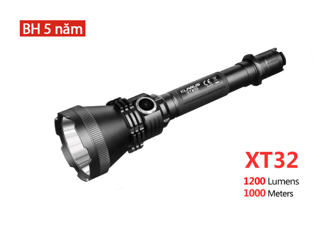 KLARUS XT32 Đèn pin chiến thuật bóng LED CREE XP-L HI V3 độ sáng 1200lm chiếu xa 1000m sử dụng 02 pin Klarus (kèm theo) và kèm 1 sạc đôi Klarus K2