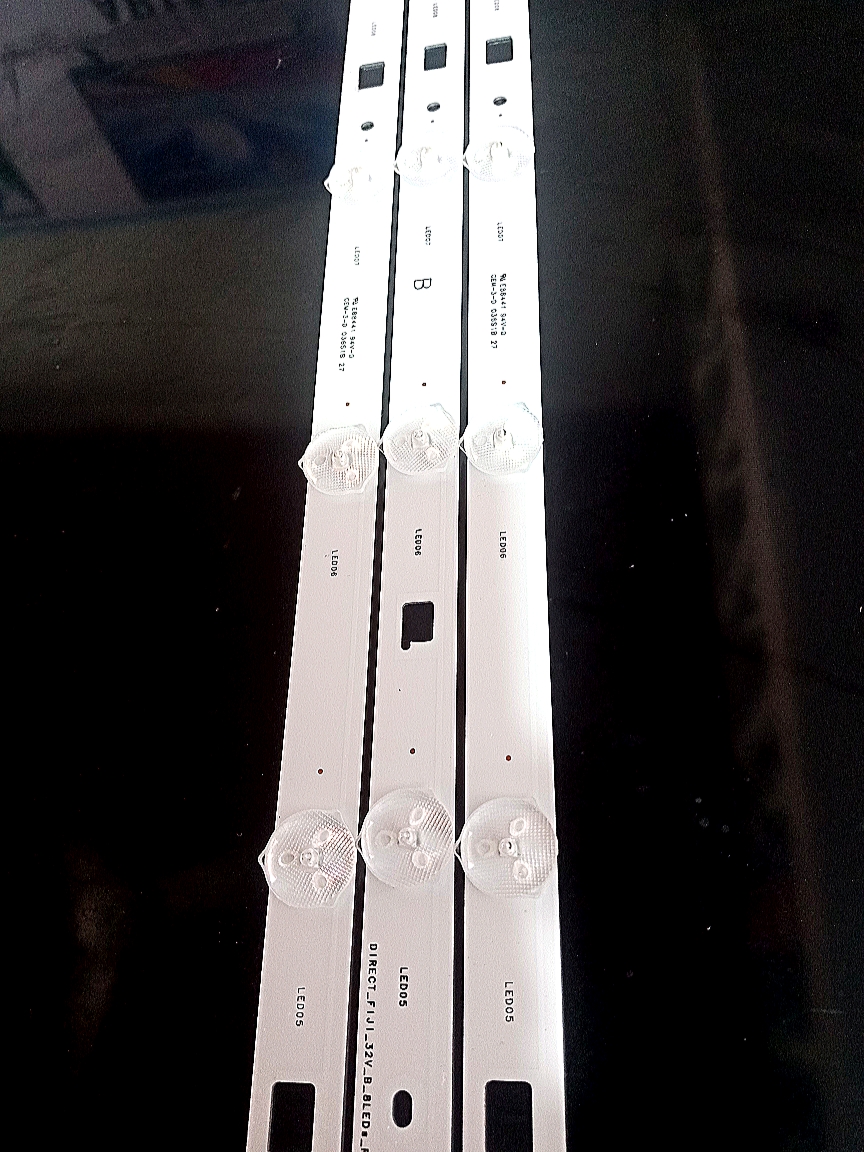 Bộ led tivi sony model 32r402 , 32r300