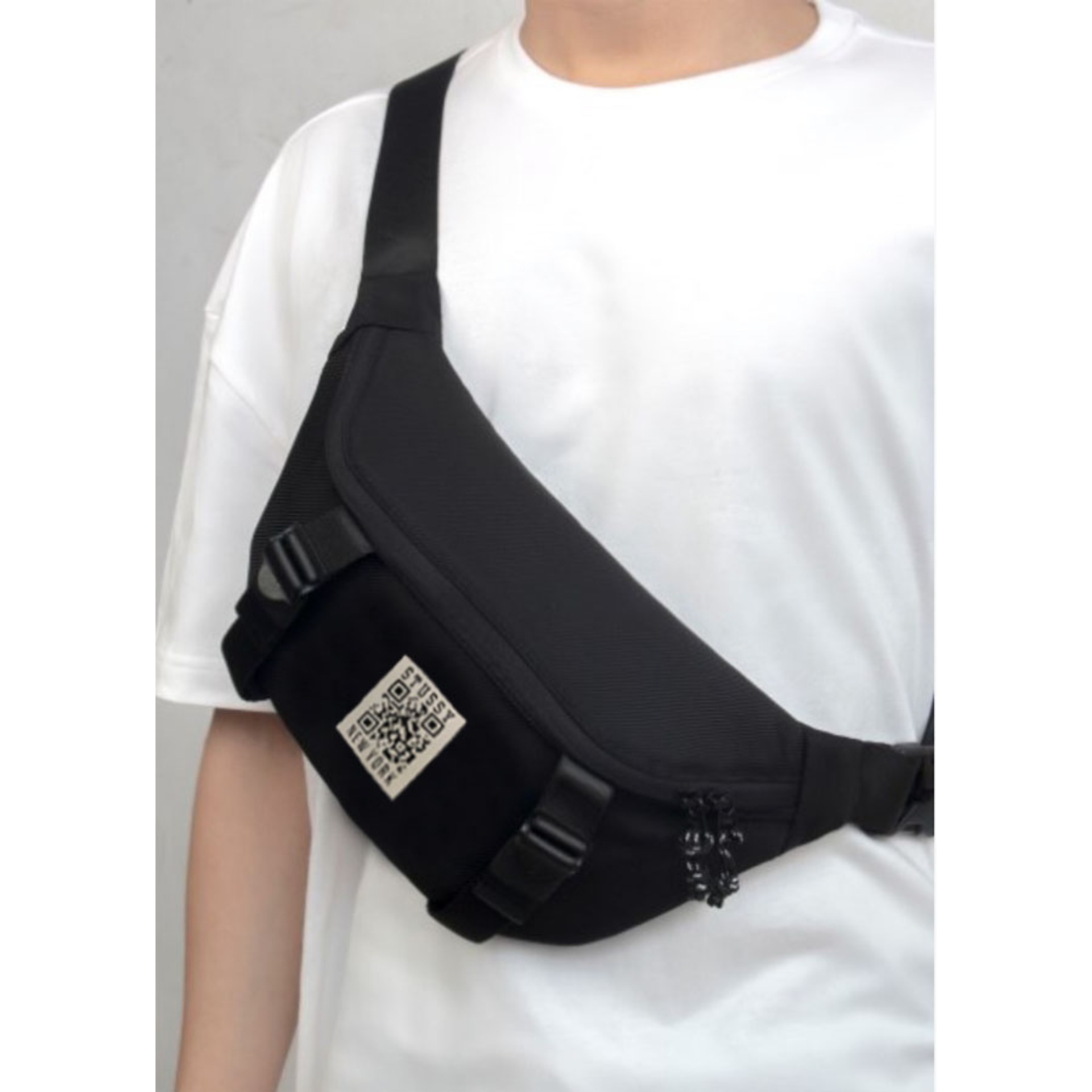 Combo Túi chống du lịch (Xám) và Túi đeo Stussy (Đen)