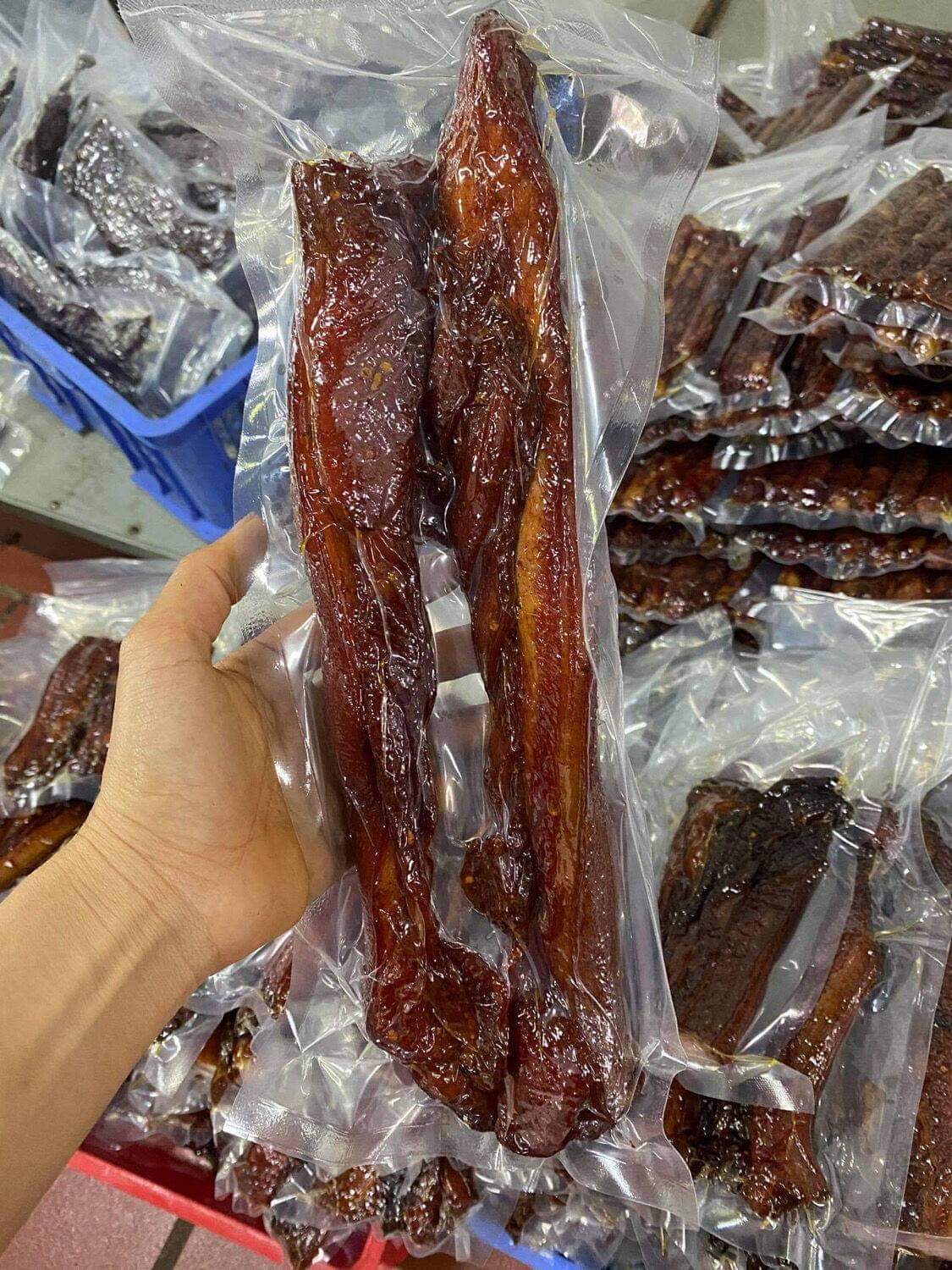 Thịt ba chỉ heo gác bếp