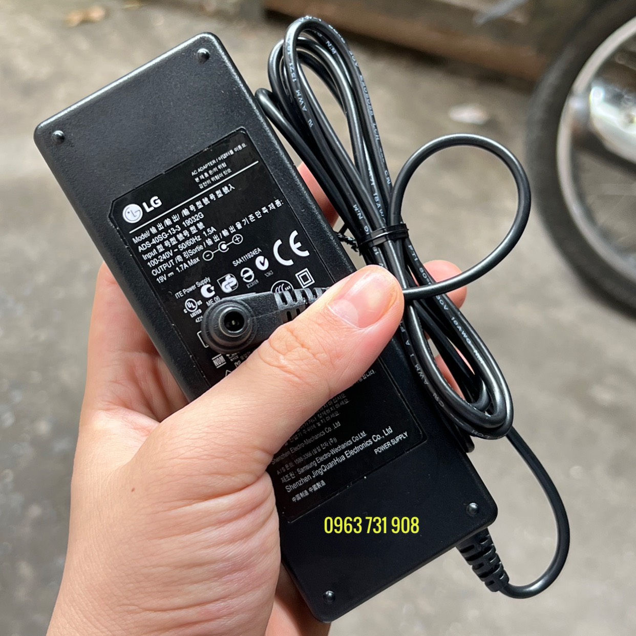 Adapter Nguồn Màn Hinh LG 19V 1.7A