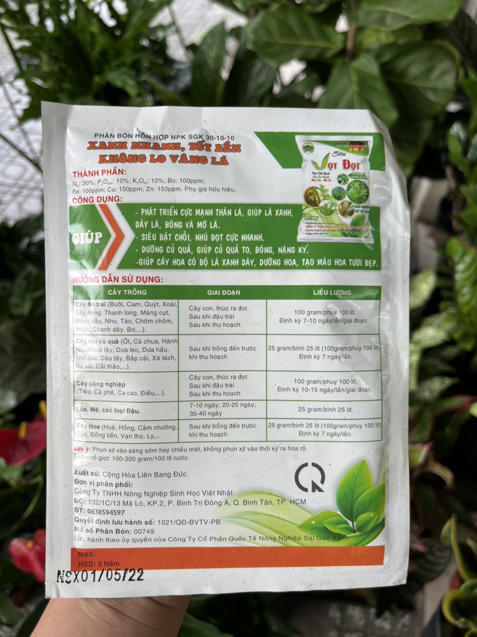 Phân bón lá Siêu vọt đọt, phát chồi mạnh gói 100gr