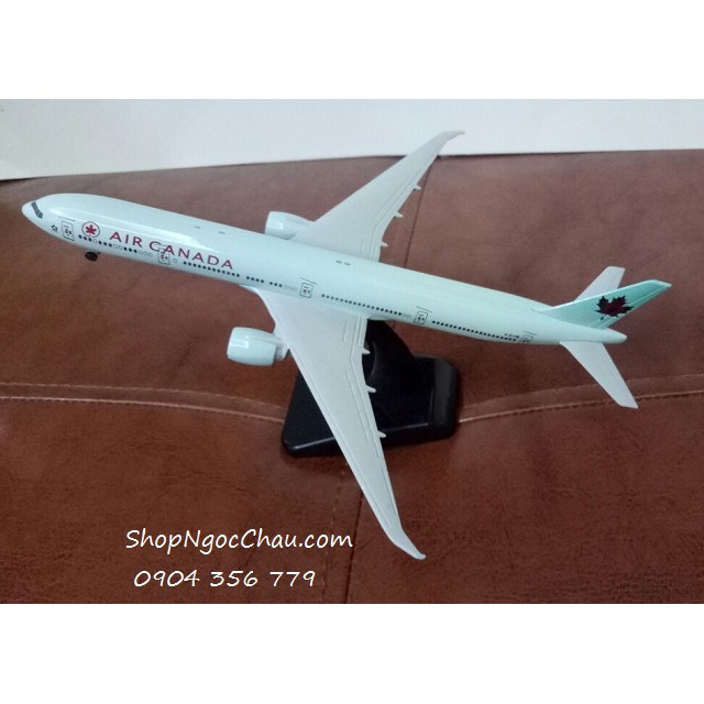 Mô hình máy bay tĩnh Boeing 777-300ER Air Canada 18cm có bánh xe