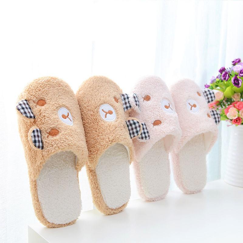 Dép bông đi trong nhà hình gấu dễ thương