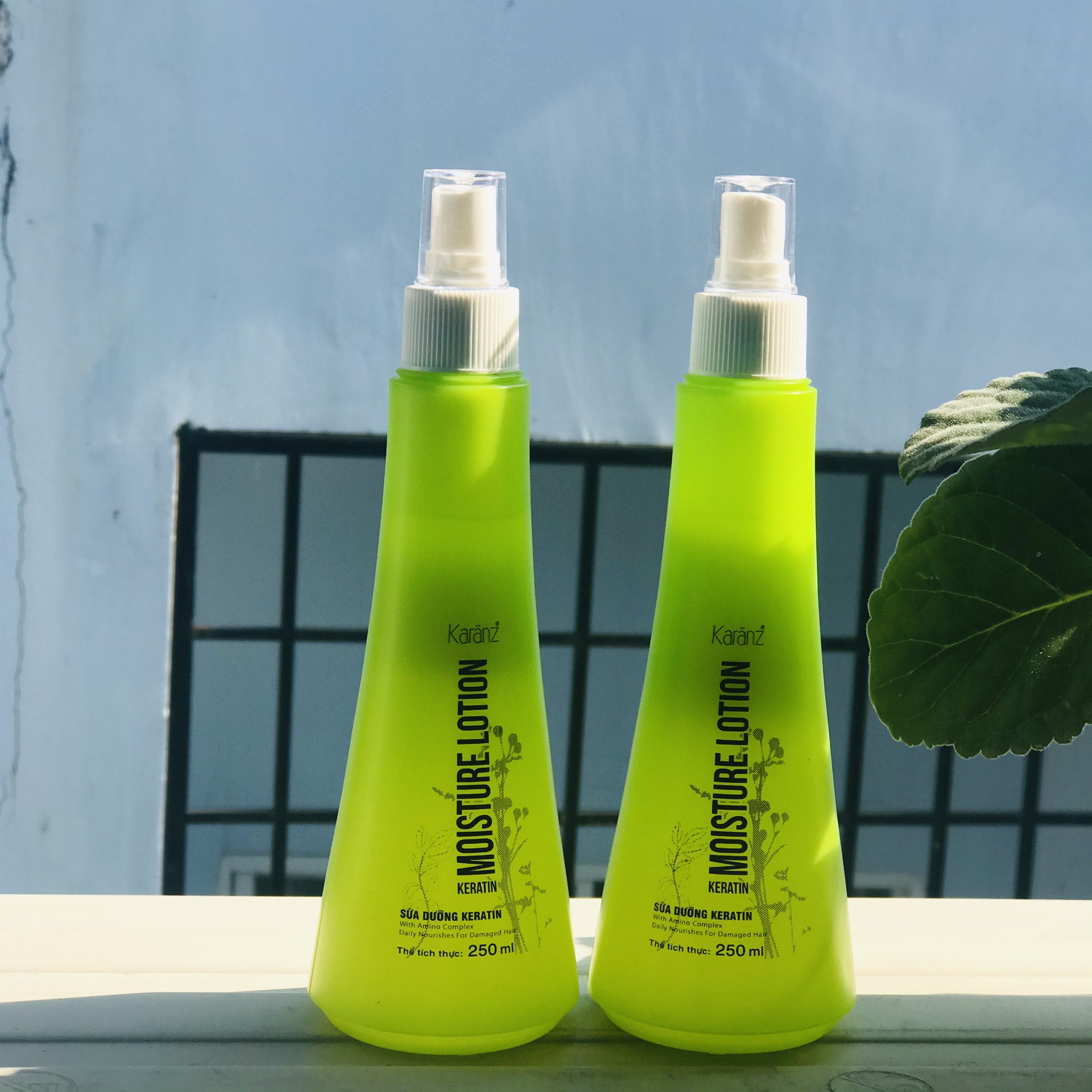 [Combo 2 chai] Xịt dưỡng tóc mềm mượt Karanz Keratin Deep 250ml