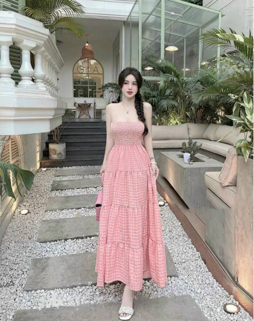 Đầm ống nữ bo eo phối tầng xòe form dài siêu dễ thương, Đầm váy nữ maxi đi biển cúp ngực dáng dài chất đũi caro xinh xắn, Đầm cúp ngực dài họa tiết kẻ sọc dáng xòe bồng siêu xinh