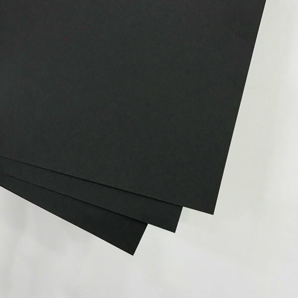 Giấy màu đen "180gsm"