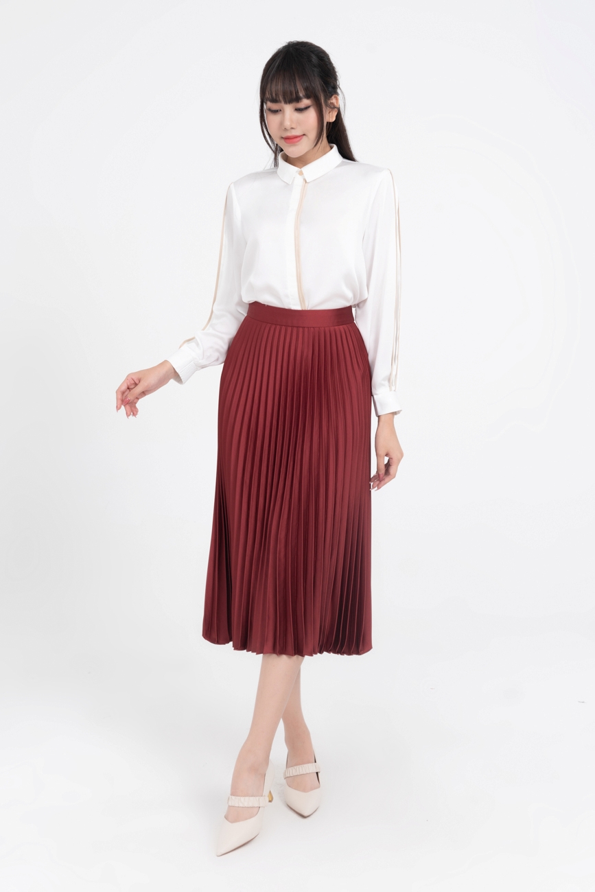 Chân váy lụa xếp ly dáng dài IVY moda MS 30M8172