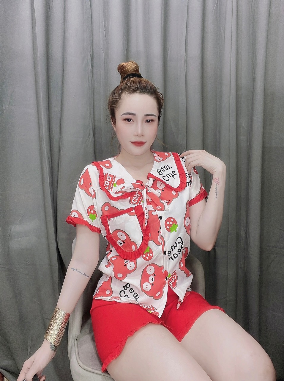 Set Bộ Đùi kate lụa Tiểu Thư Phối Ren Xinh XắnĐồ bộ mặc nhà mùa hè vải kate lụa siêu hot freesiZe dưới 54kg