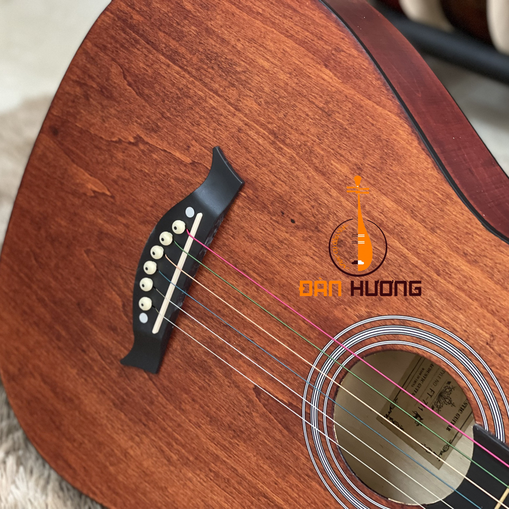 Đàn guitar giá rẻ