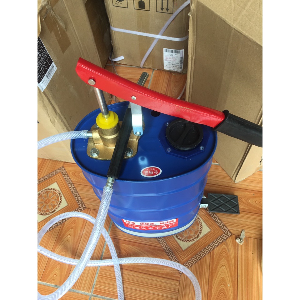 Bình bơm dầu cầu ,dầu hộp số,bình 10l