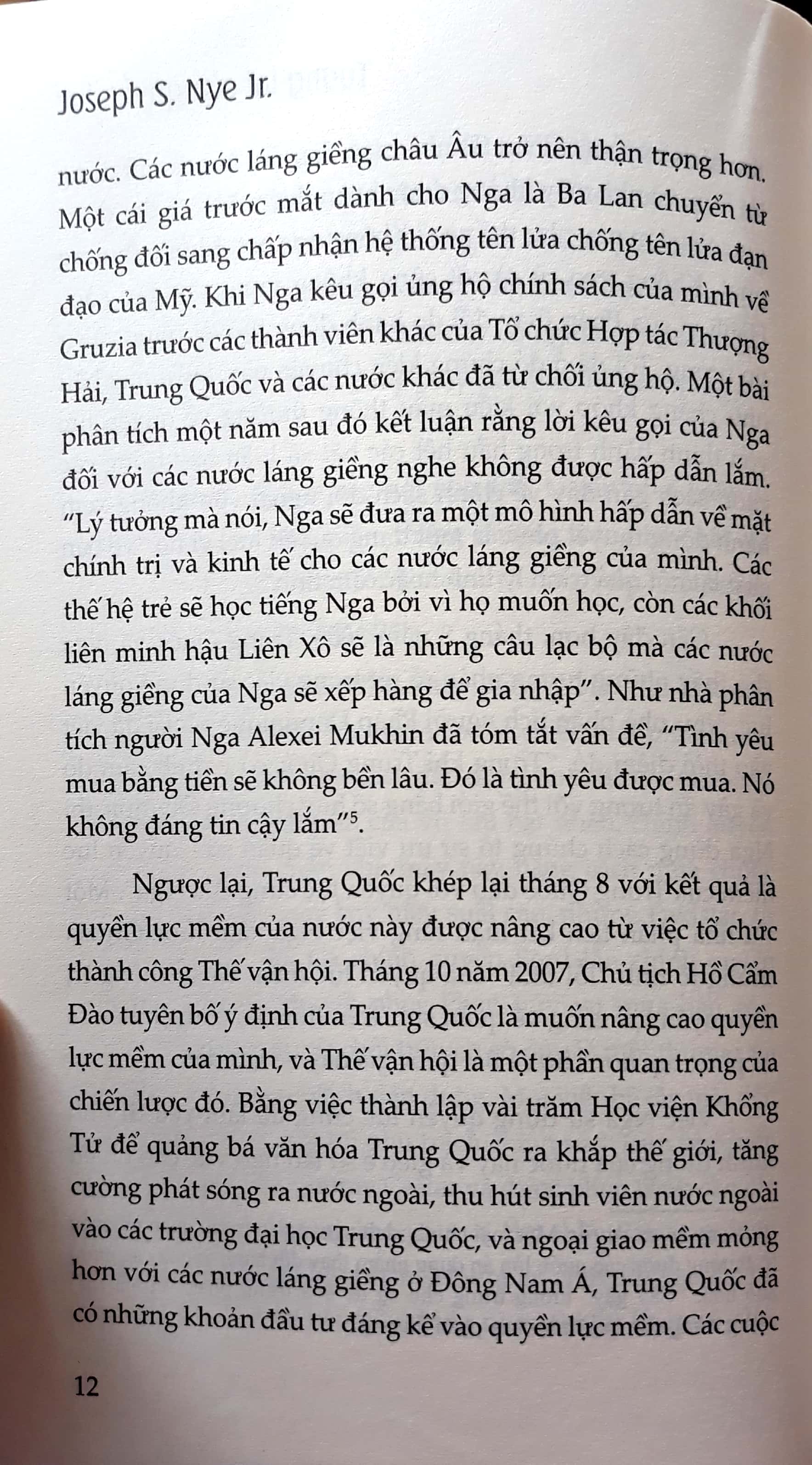 Fahasa - Tương Lai Của Quyền Lực (Tái Bản 2018)