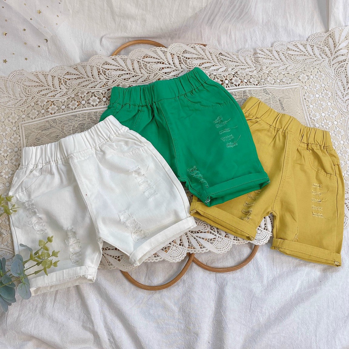 Quần short, quần đùi  kaki mềm mát cho bé
