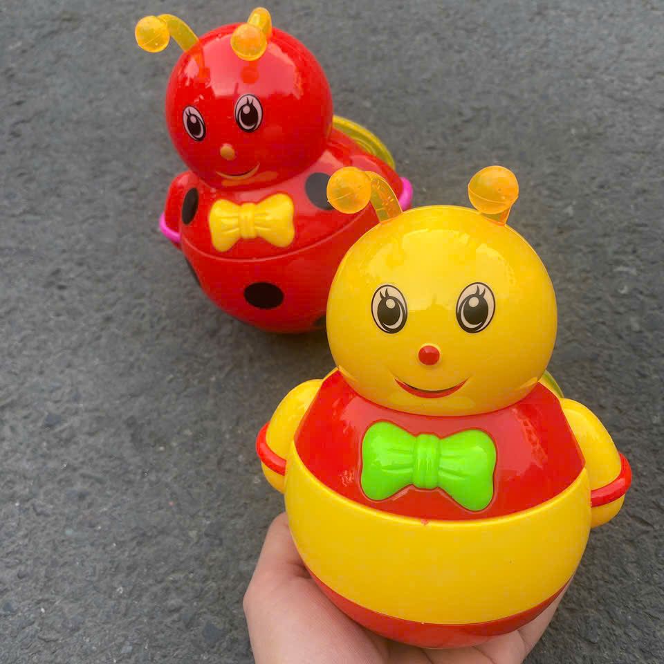 Đồ chơi con lật đật có đèn có nhạc , phát triển kỉ năng cho bé Toy