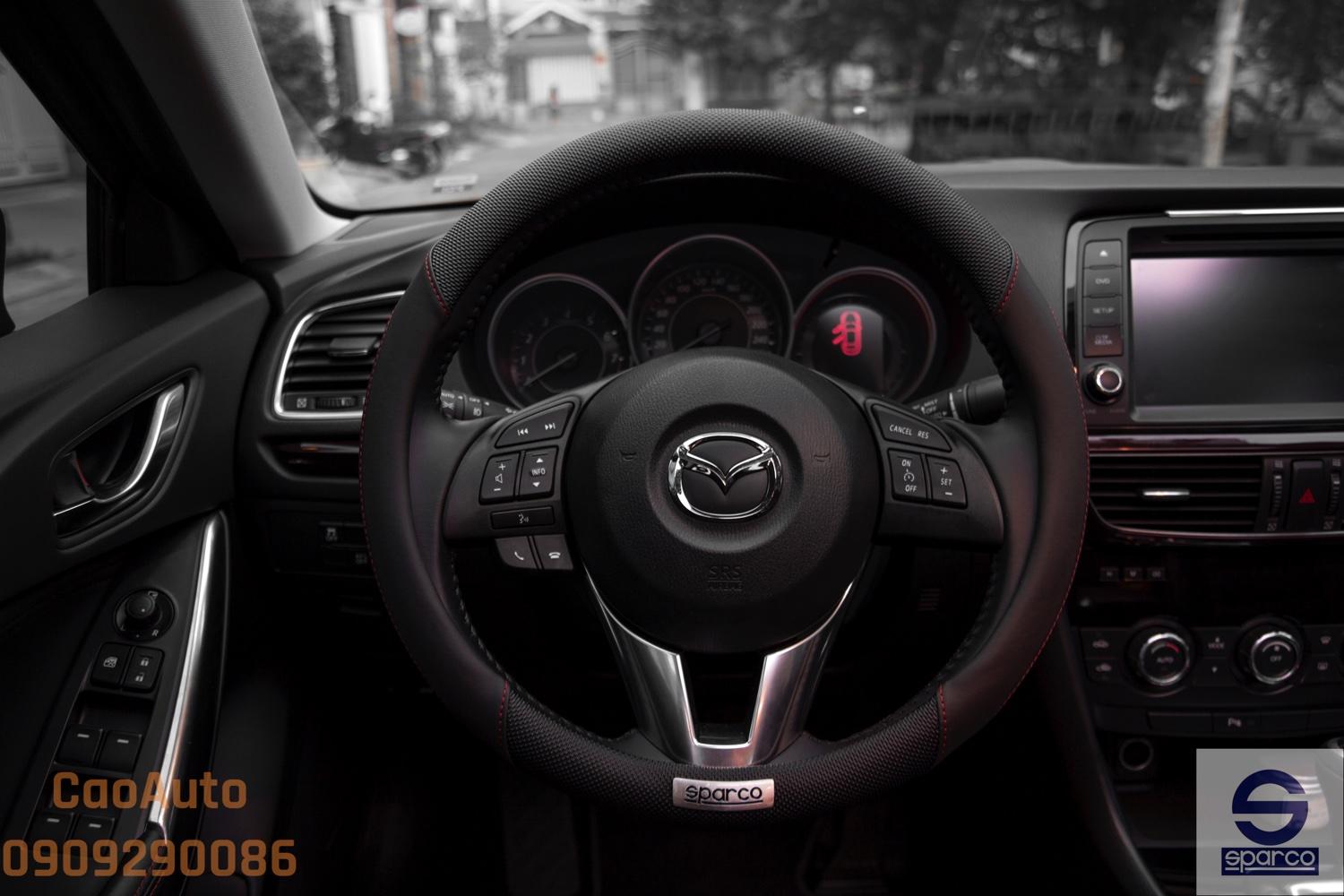 Bọc vô lăng Sparco 1113BK