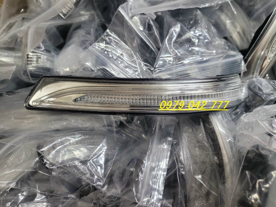 Xi nhan gương Hyundai Accent 2018-2019