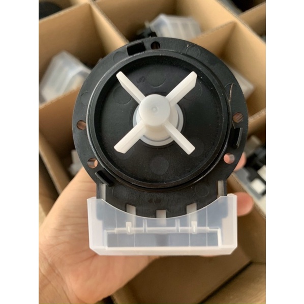 Bơm xả máy giặt LG cửa ngang ( bắt vít - hàng hãng )