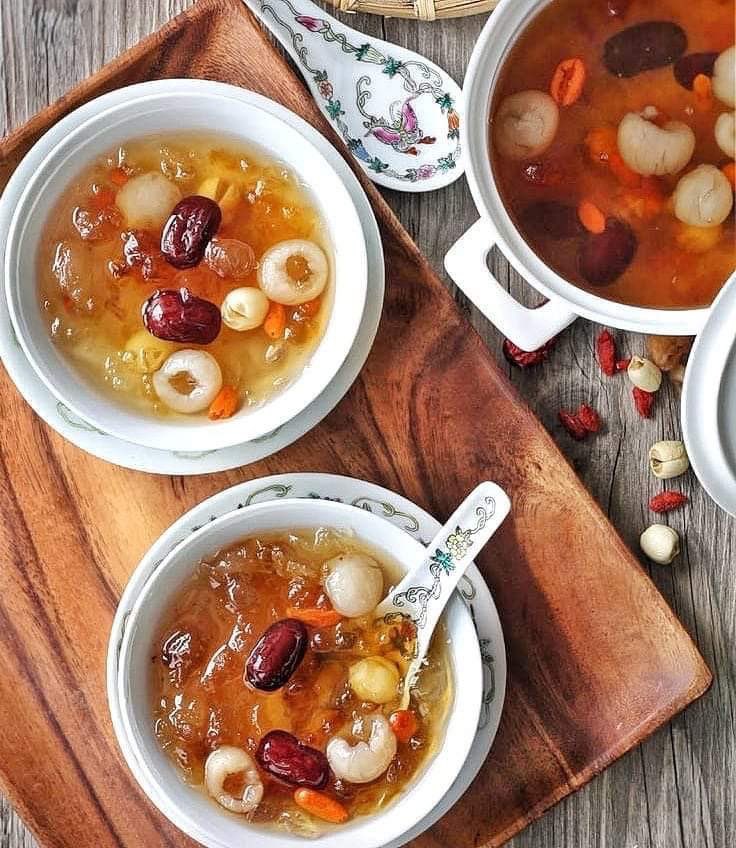 Chè Dưỡng Nhan ( Sét nấu 10 đến 12 chén chè) Thơm Ngon
